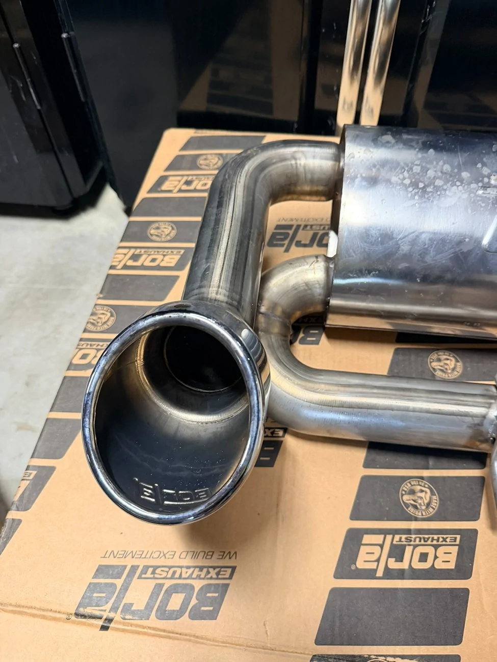 Ford Bronco Borla Axle-Back Exhaust System - Touring IMG_0049