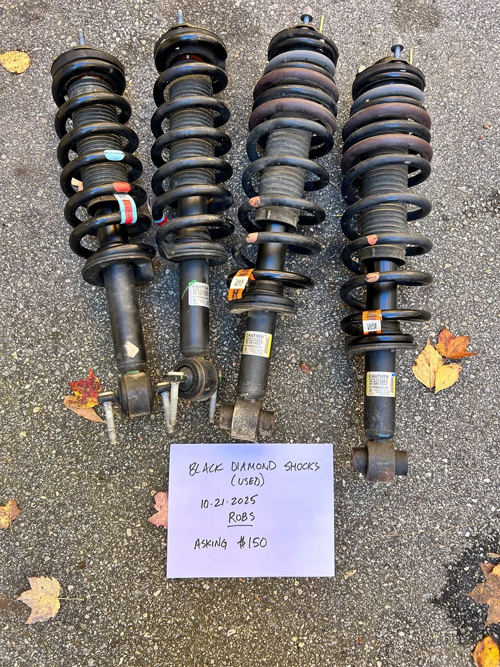 Ford Bronco 2023 Black Diamond shocks IMG_2838