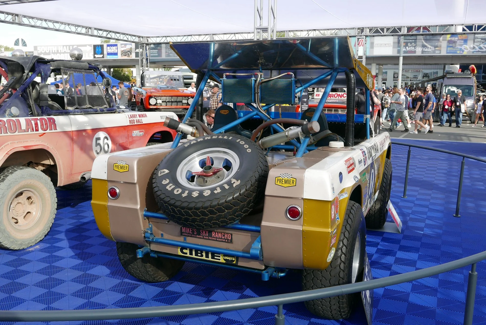 002-ford-bronco-historic-race-vehicles-racing-display-sema-2019-big-oly-bronco-parnelli-jones...webp