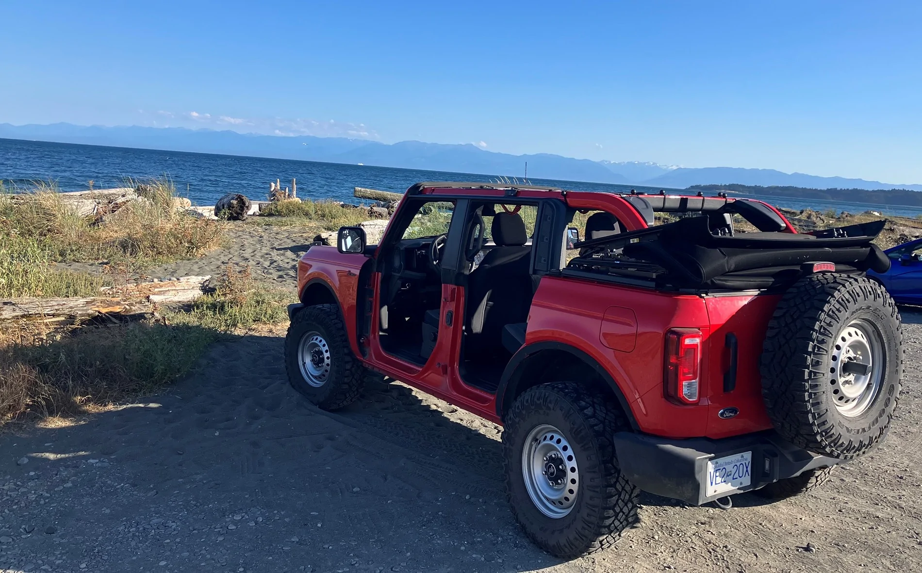 Ford Bronco 285/75/16 tires - looking for more pics IMG_4366