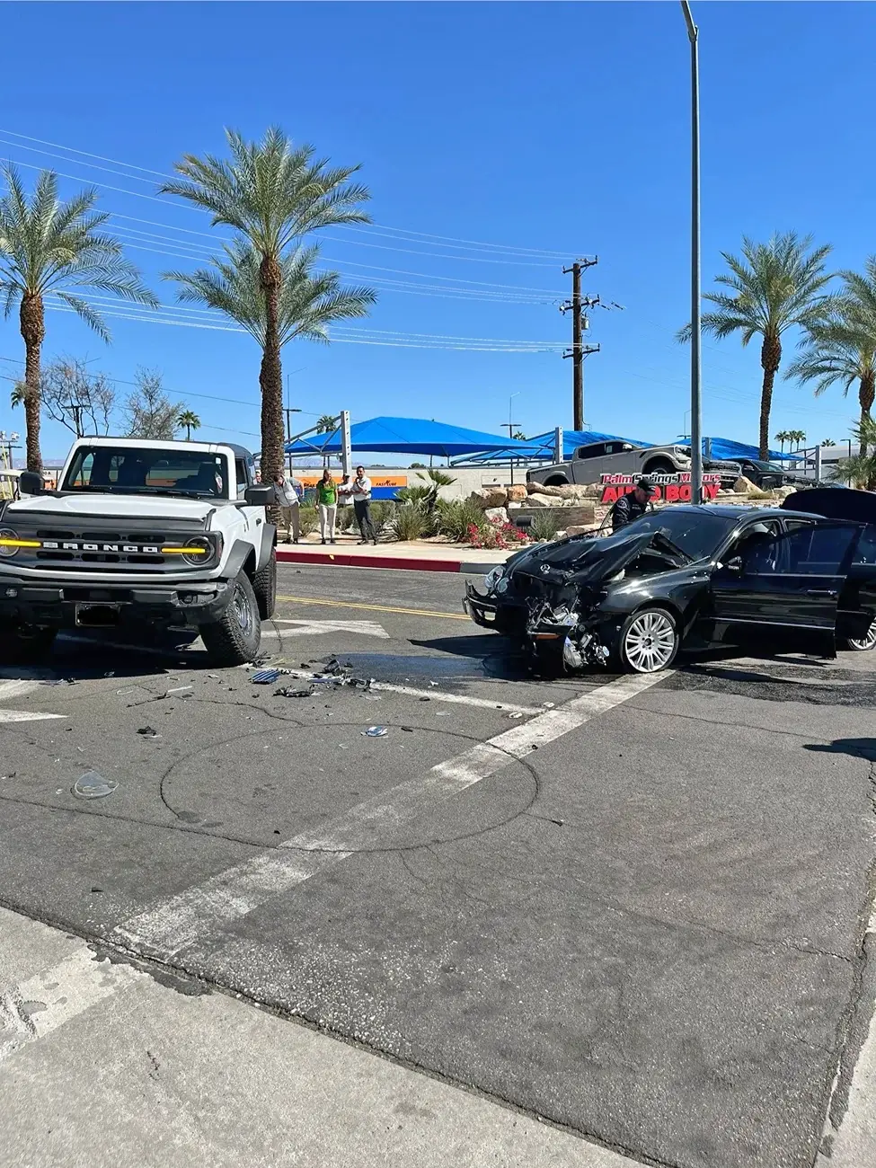Ford Bronco Built Ford Tough! Hit by car running from police 757979-f68bf56c31ecbaf7c72a8c58b6b6984