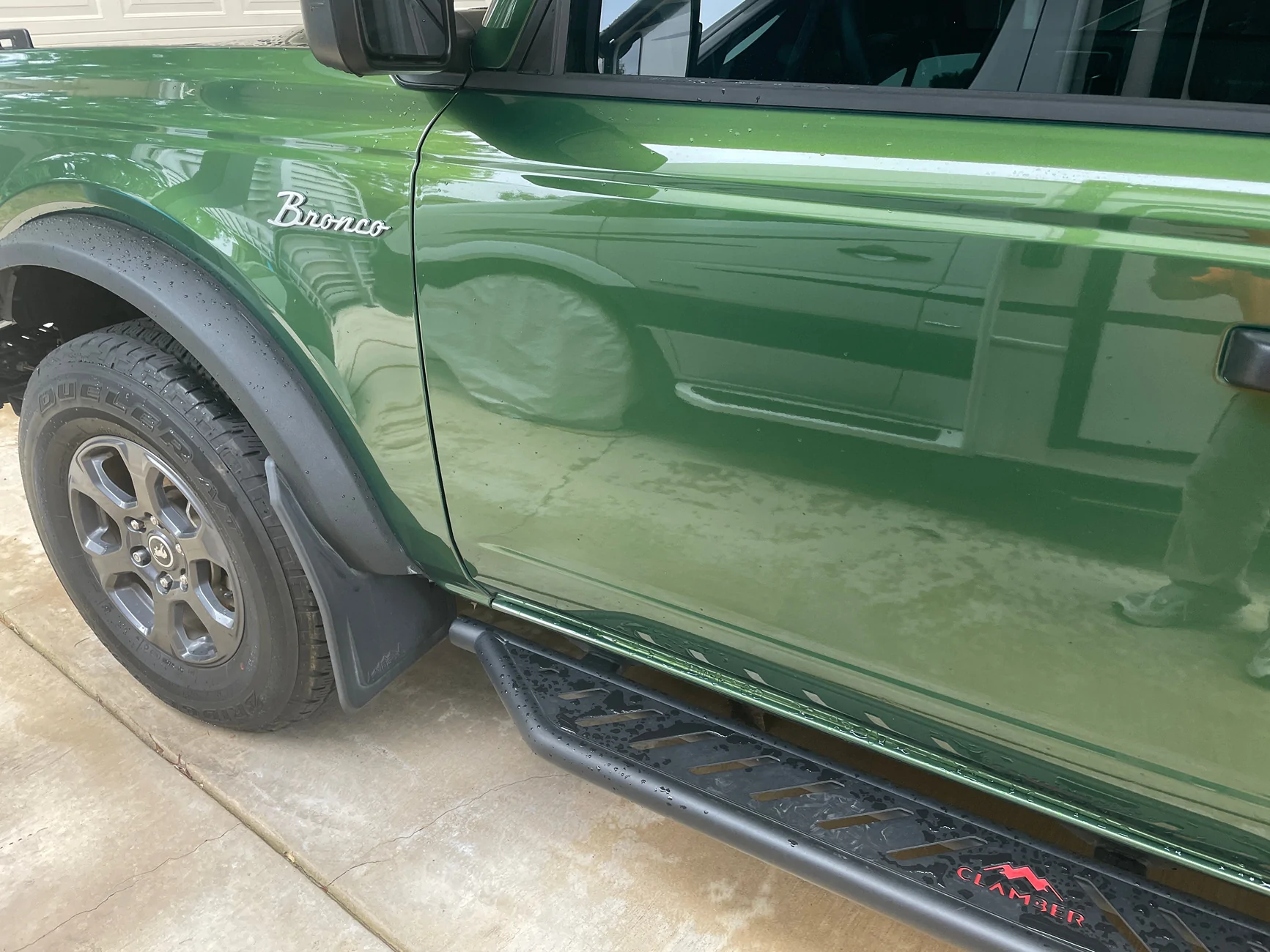 Ford Bronco Paint and roof issues Bronco Slider 2