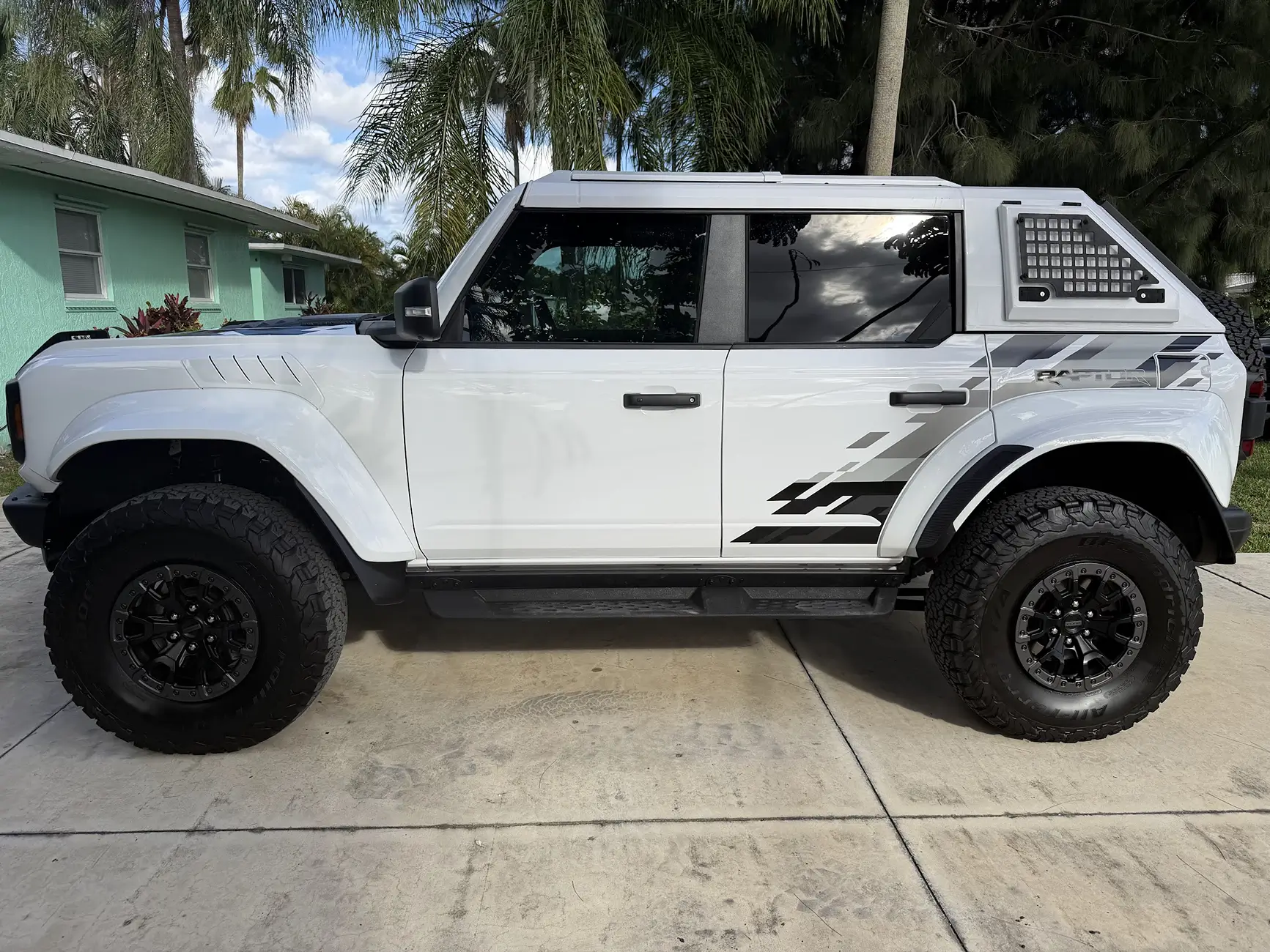 Ford Bronco 25 or 26 Raptor 1761325924684-n8