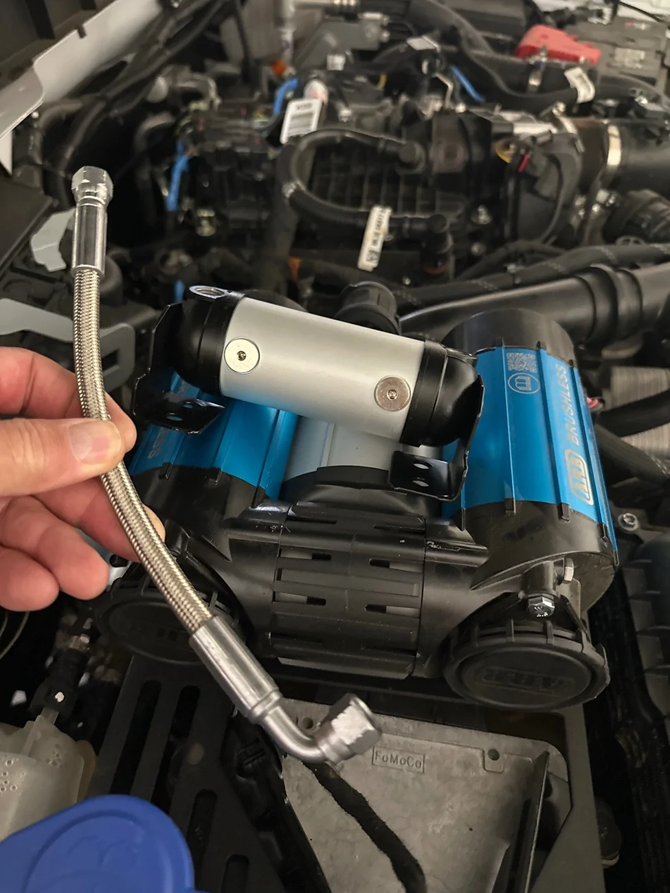 Ford Bronco Manifold mounting with dual Brushless imag