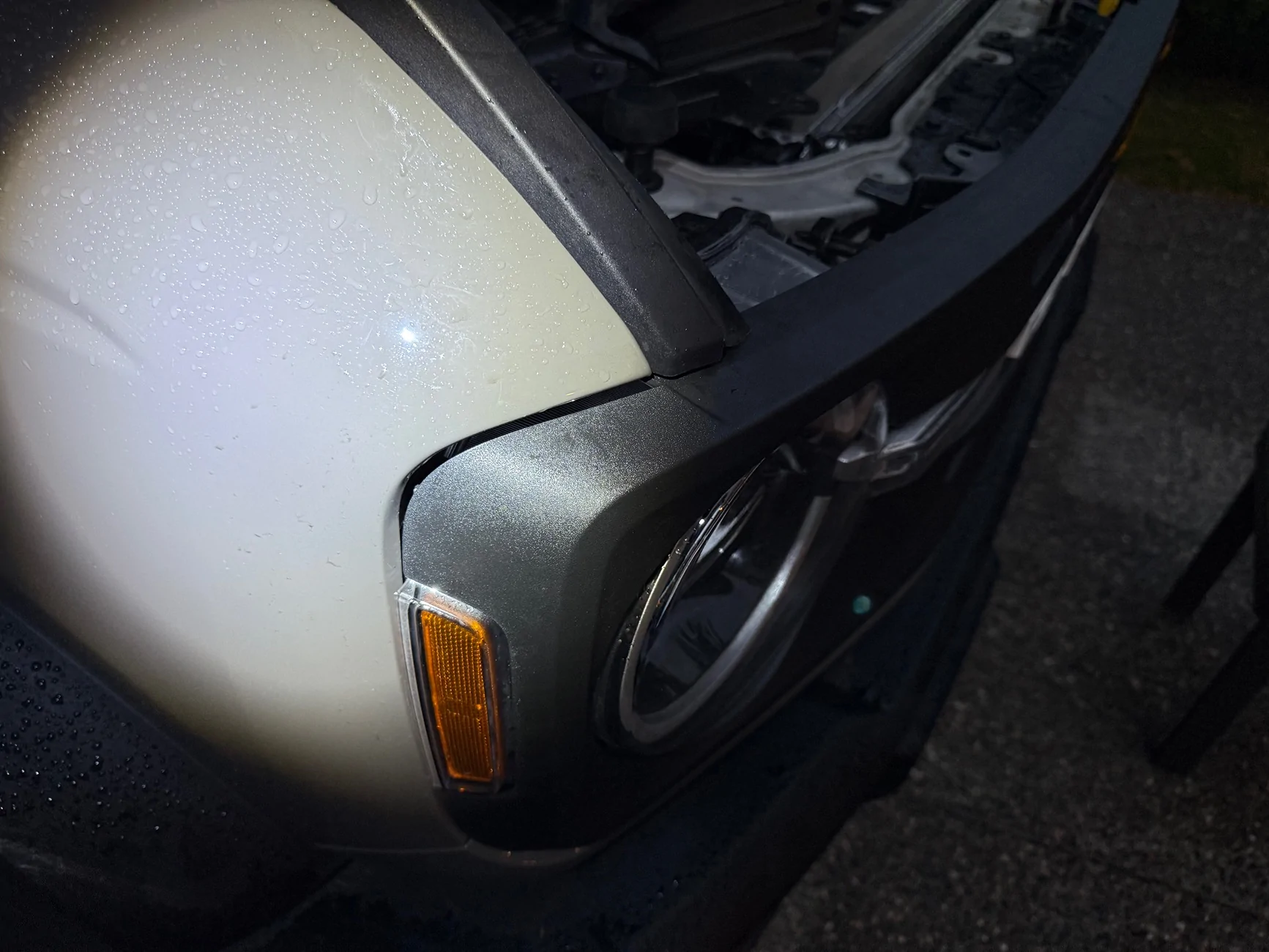 Ford Bronco Issues with installing grille after installing grille lights IMG_2303