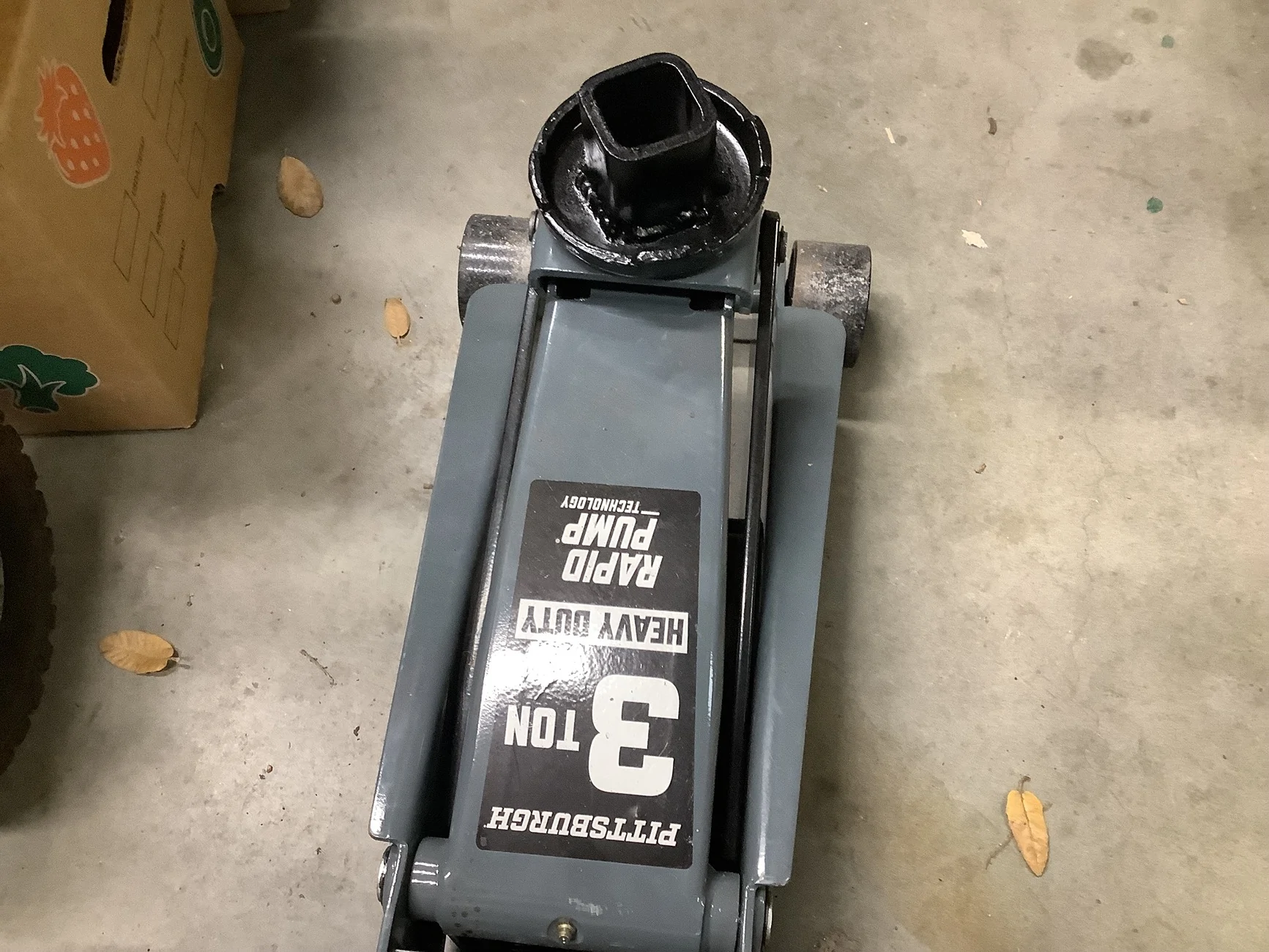 Ford Bronco Help with floor jack "adapter" IMG_0800
