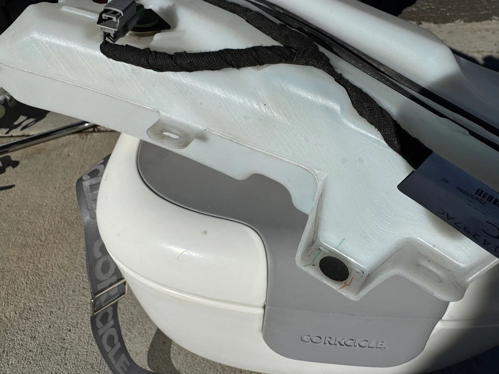 Ford Bronco Windshield washer reservoir leaking - how to replace? IMG_9386