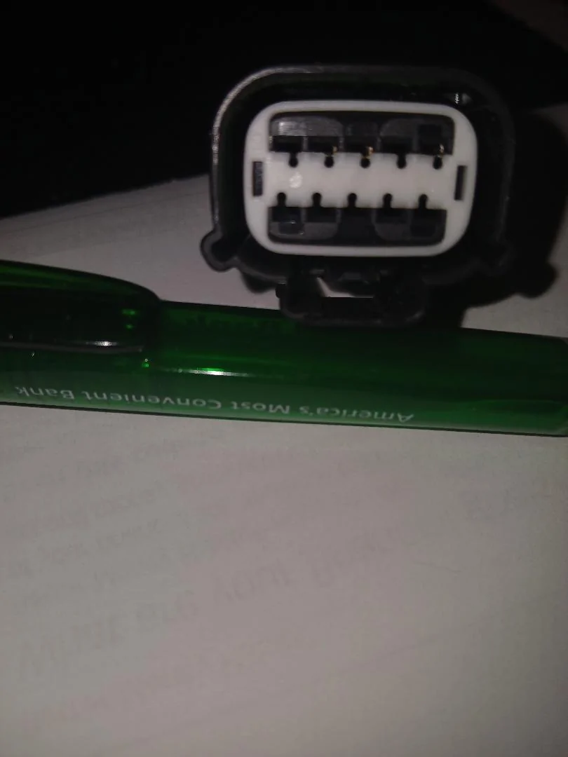 Ford Bronco Need help identifying this plug on Ford harness # M2DT15K867CE plug2