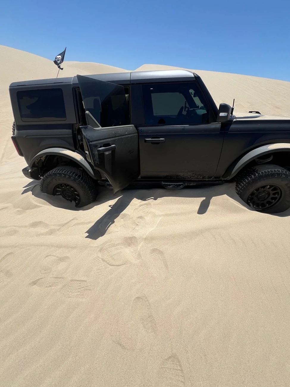 Ford Bronco Tire pressure , off-roading. Stock 35. IMG_4245