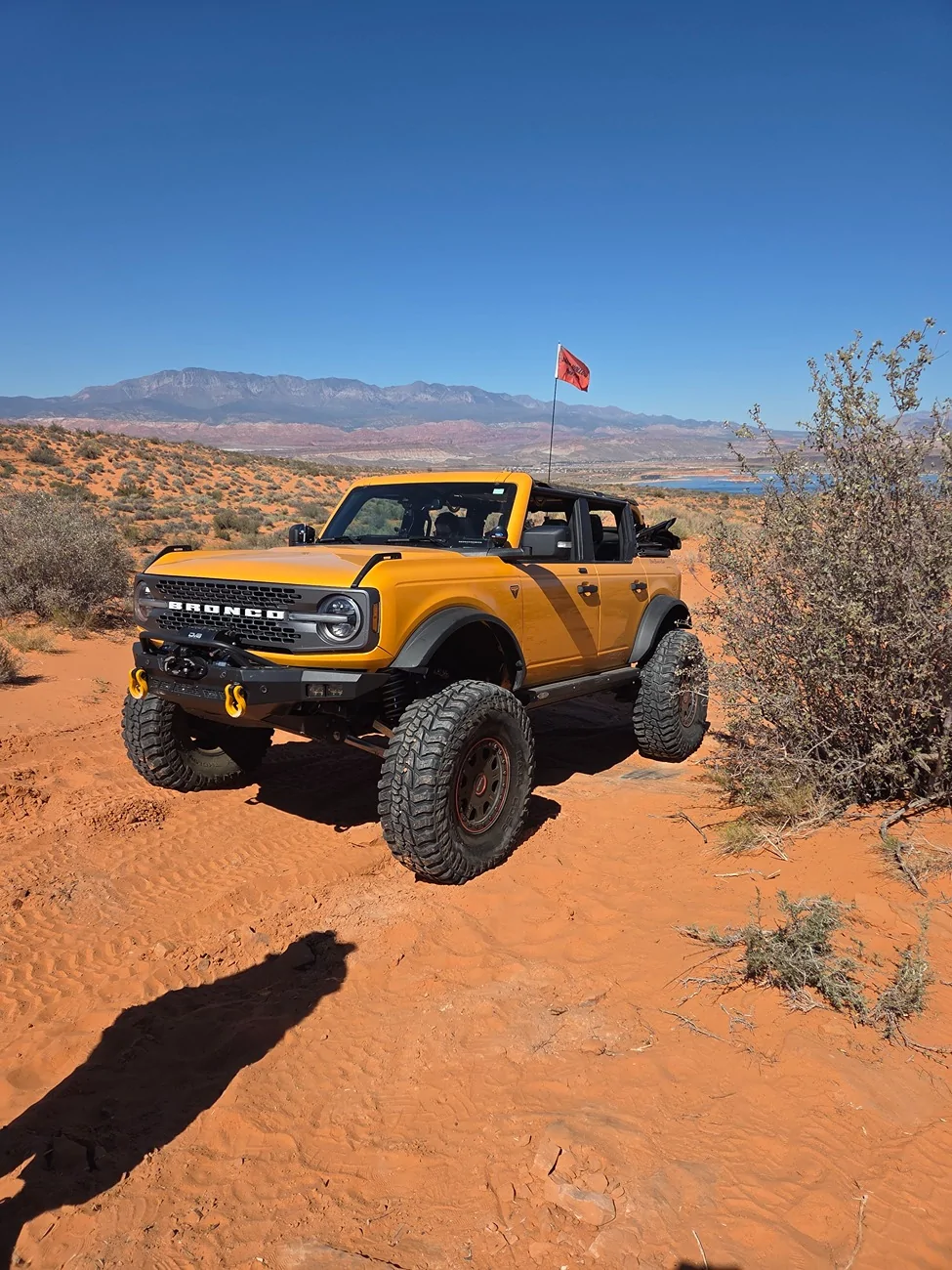 Ford Bronco CYBER ORANGE Bronco Club a0baf91a-203f-40b4-9285-0bddde79263e-1_all_5234