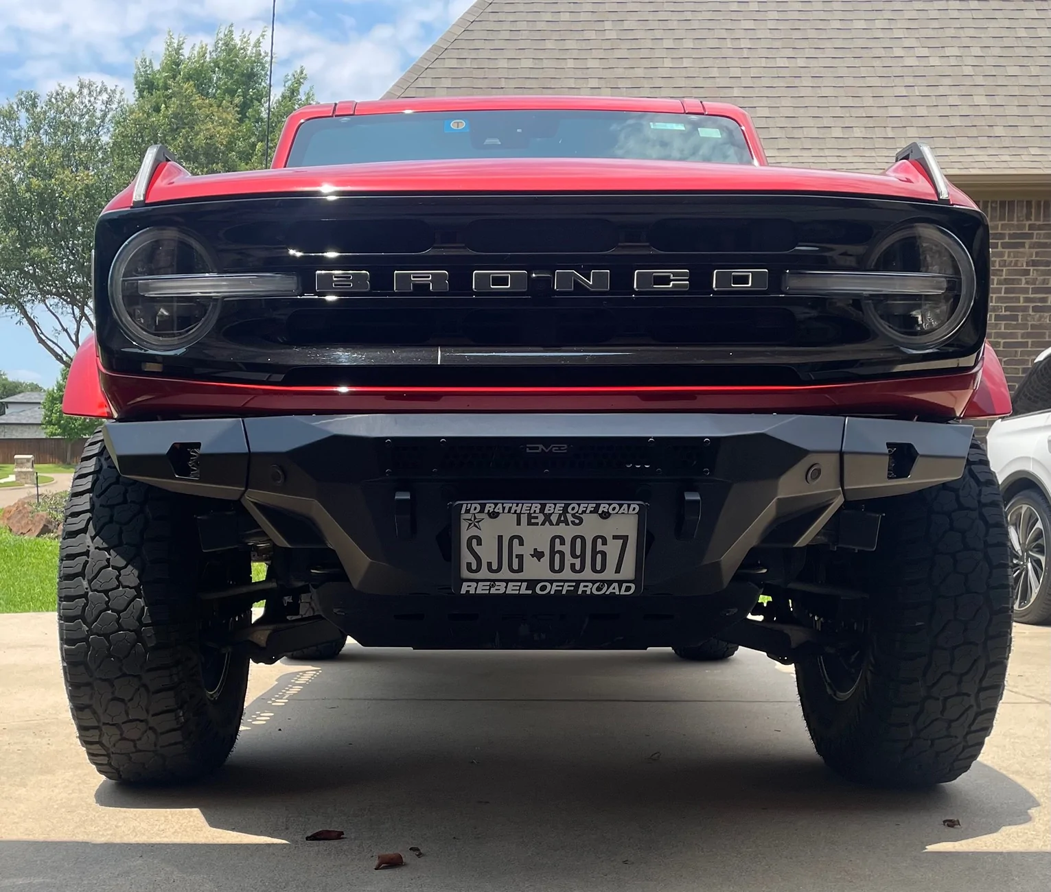 Ford Bronco Pics of your front bumper and winch set up 1762032079399-0m