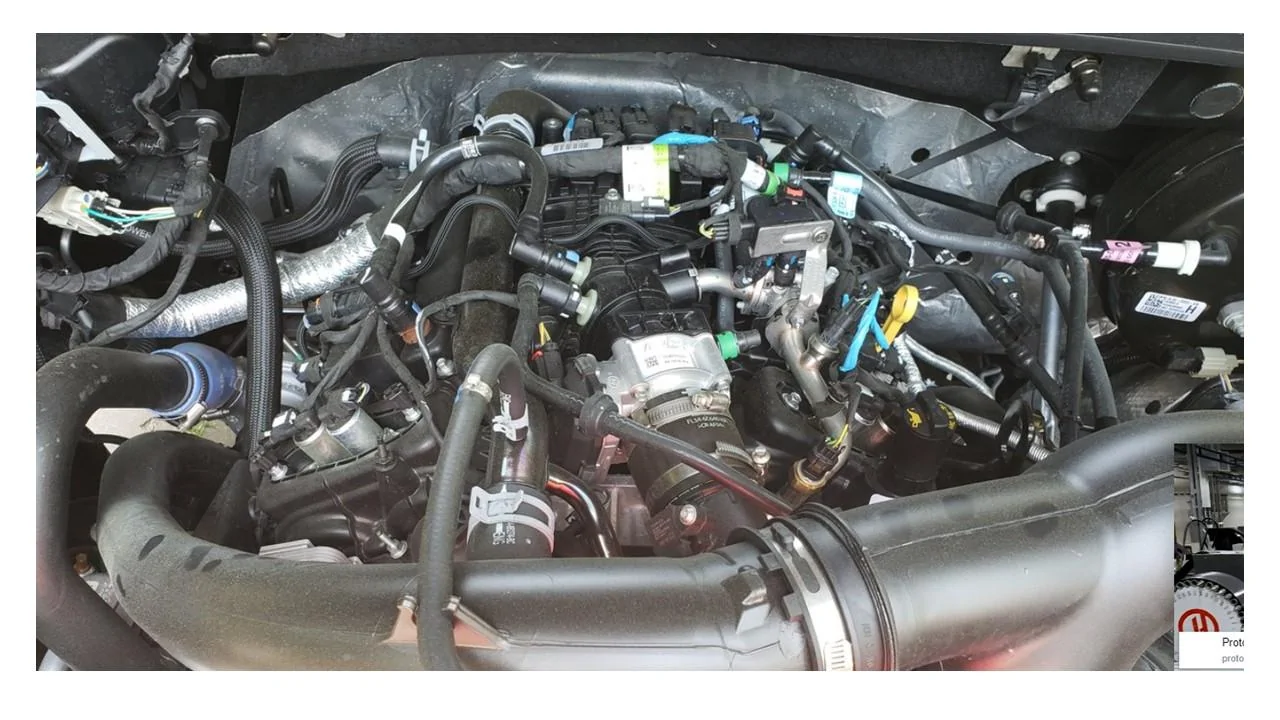 2.7L V6.JPG