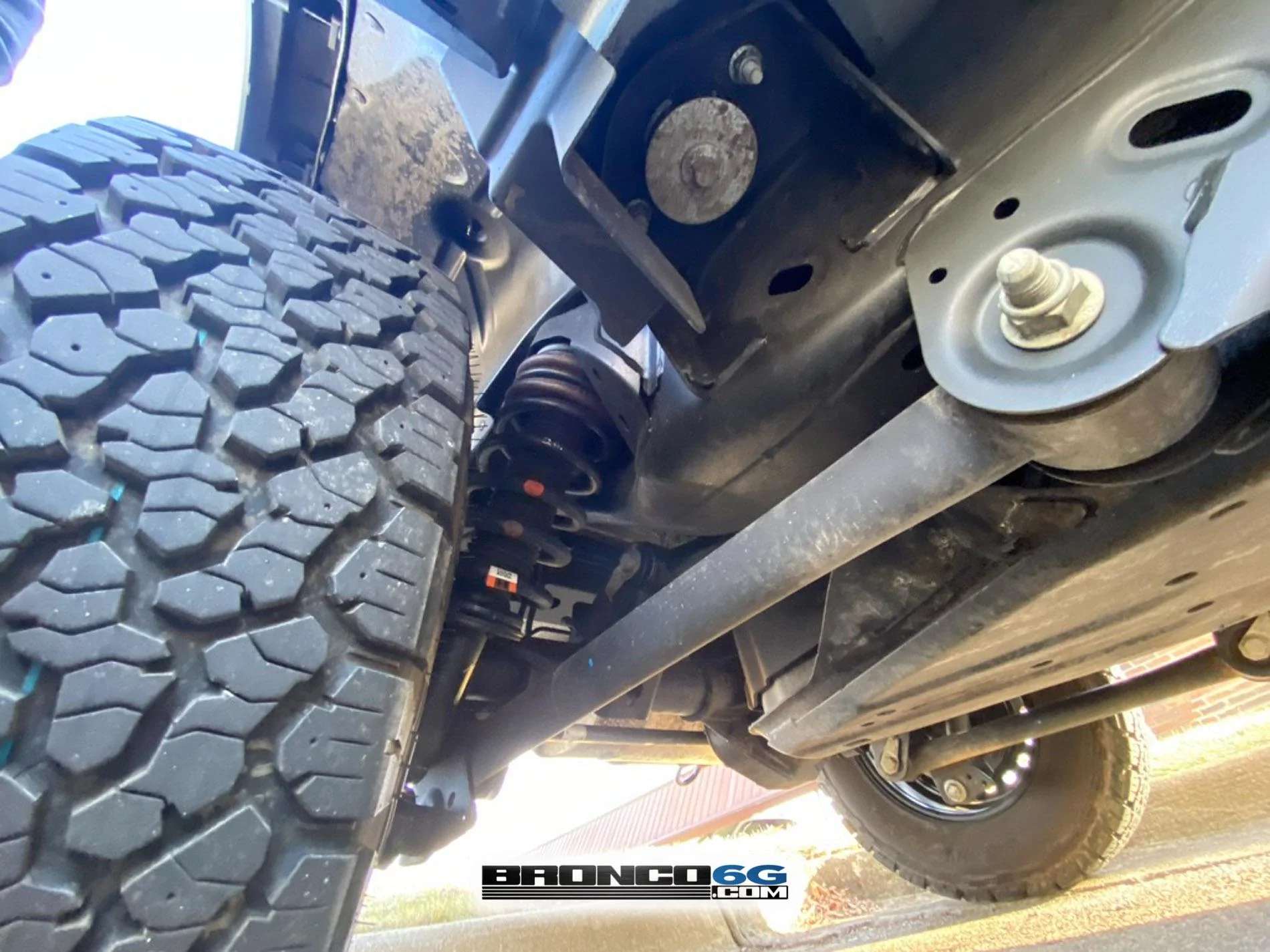 Ford Bronco Jackpot! Bronco Black Diamond (Iconic Silver) seen up close & personal this morning Ionic Silver Bronco Black Diamond DB64CCCB-8638-44B7-8370-5434A7F184A6_1_105_c