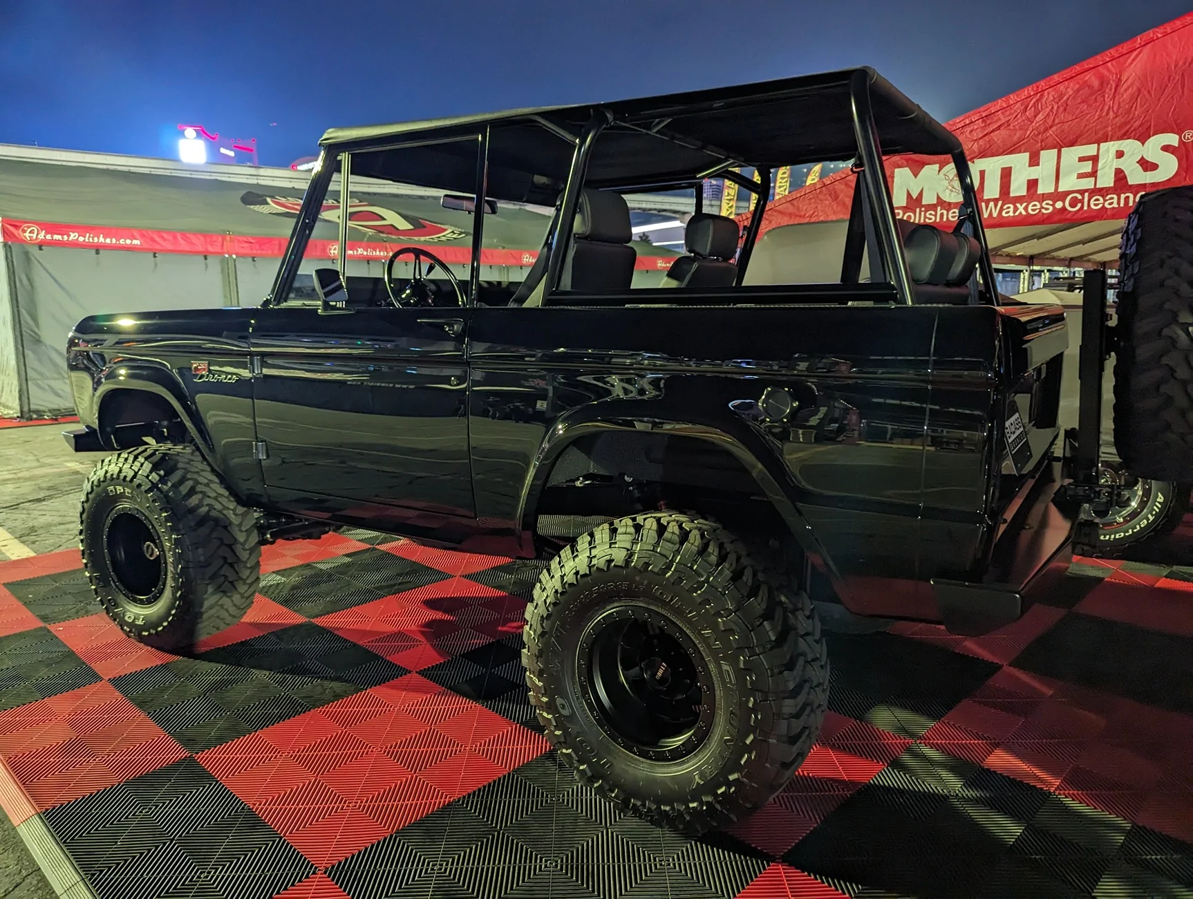 Ford Bronco SEMA 2025 - Who's Attending? PXL_20251103_032505464