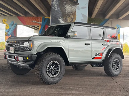 Ford Bronco CACTUS GRAY Bronco Club Skwatch_Braptor
