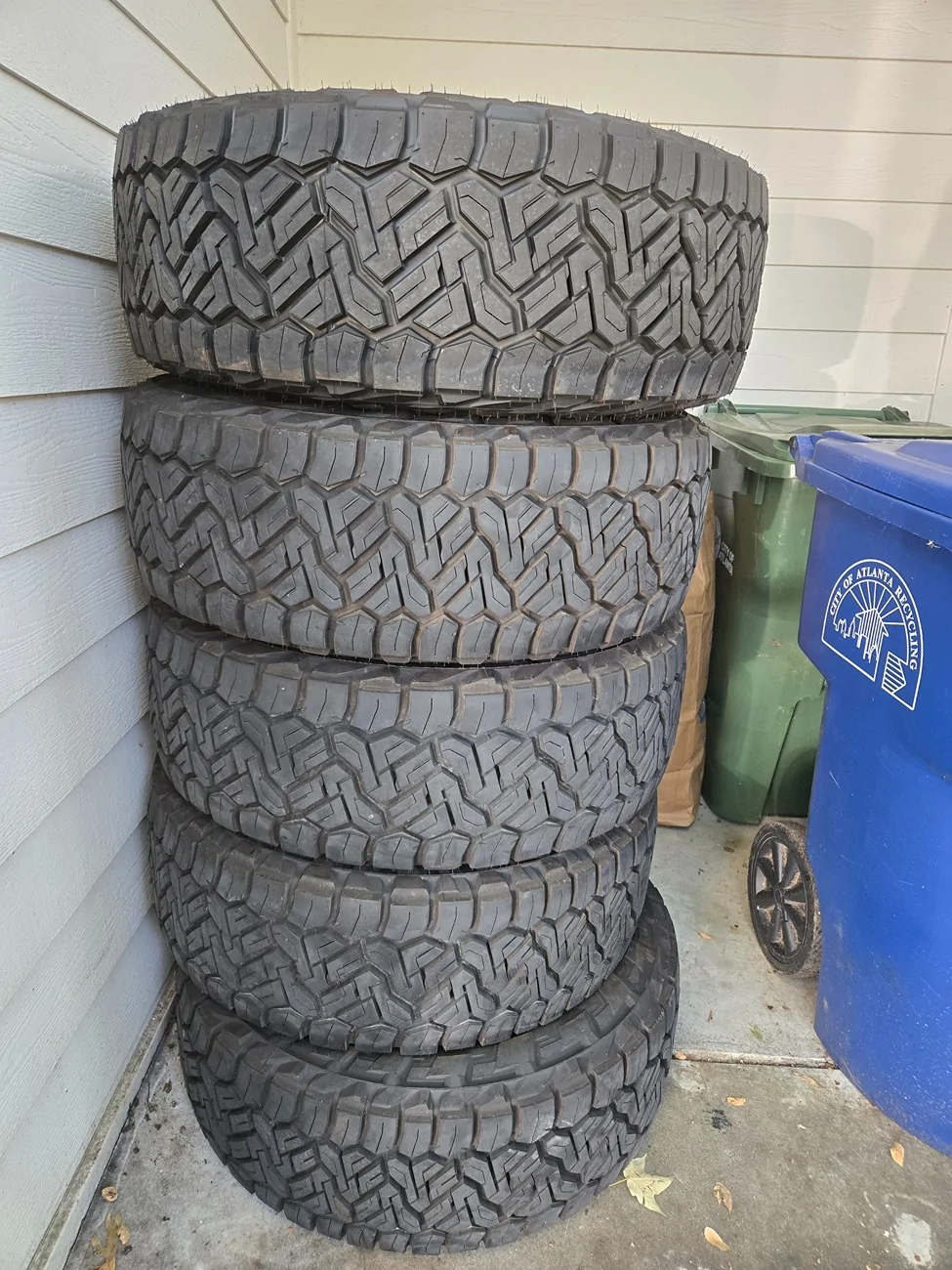 Ford Bronco WTB - Everglades Wheels & Tires 20250917_154610