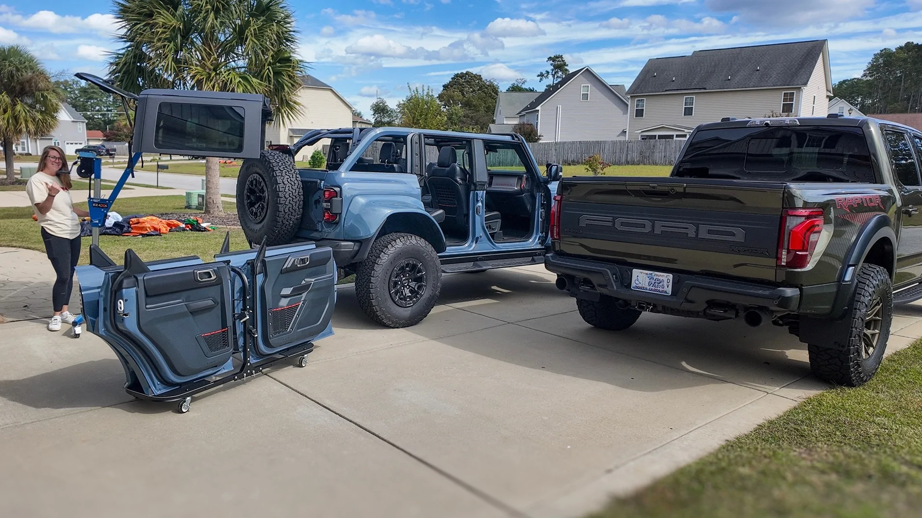 Ford Bronco Mongo the Bronco (2024 Azure Grey Raptor) & Emma DJI_20251019140145_0032_D