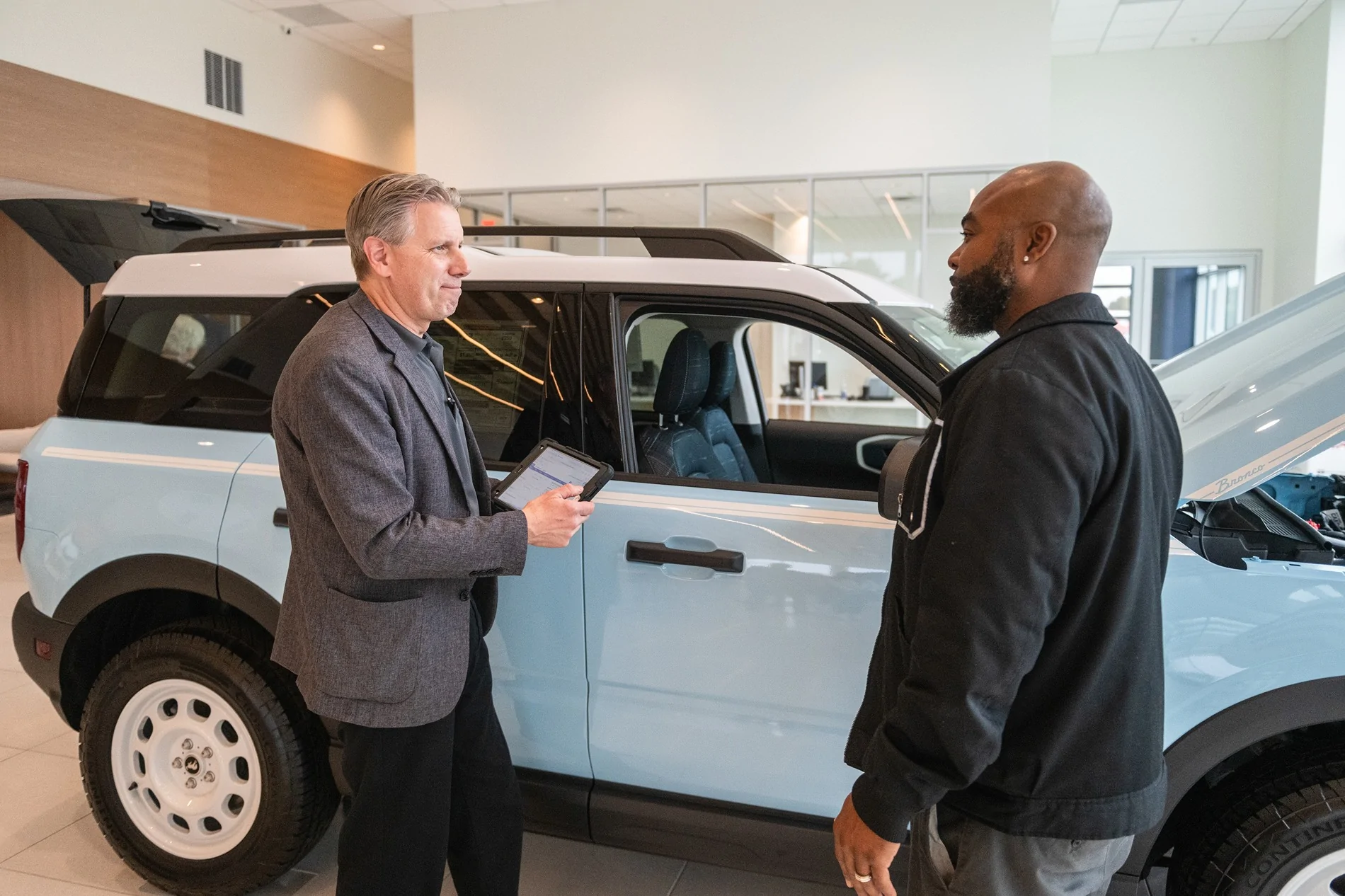 Ford Bronco Sport Ford Unveils New Dealership Design and Sales & Service Experience {filename}