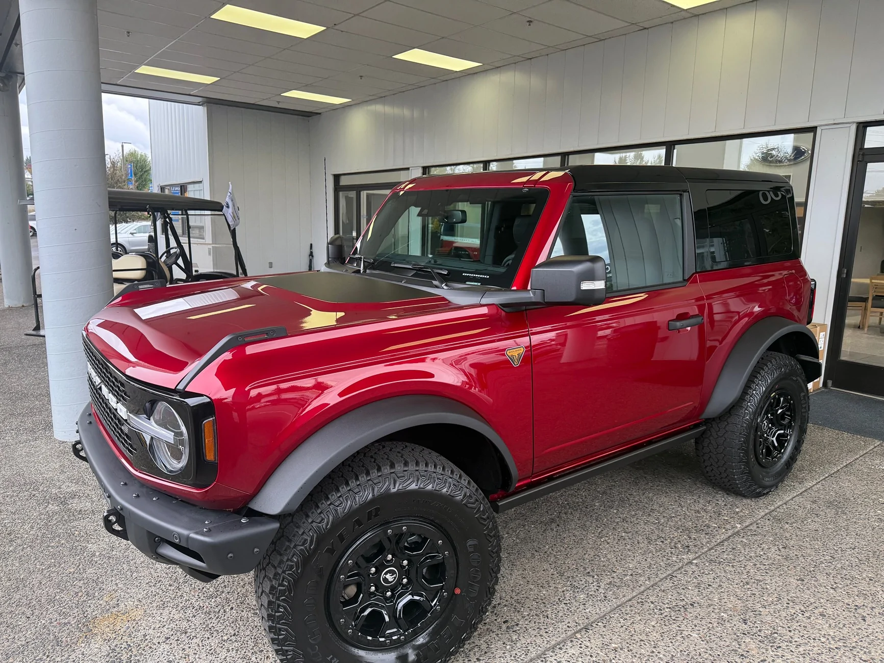 Ford Bronco RUBY RED Bronco Club IMG_2319