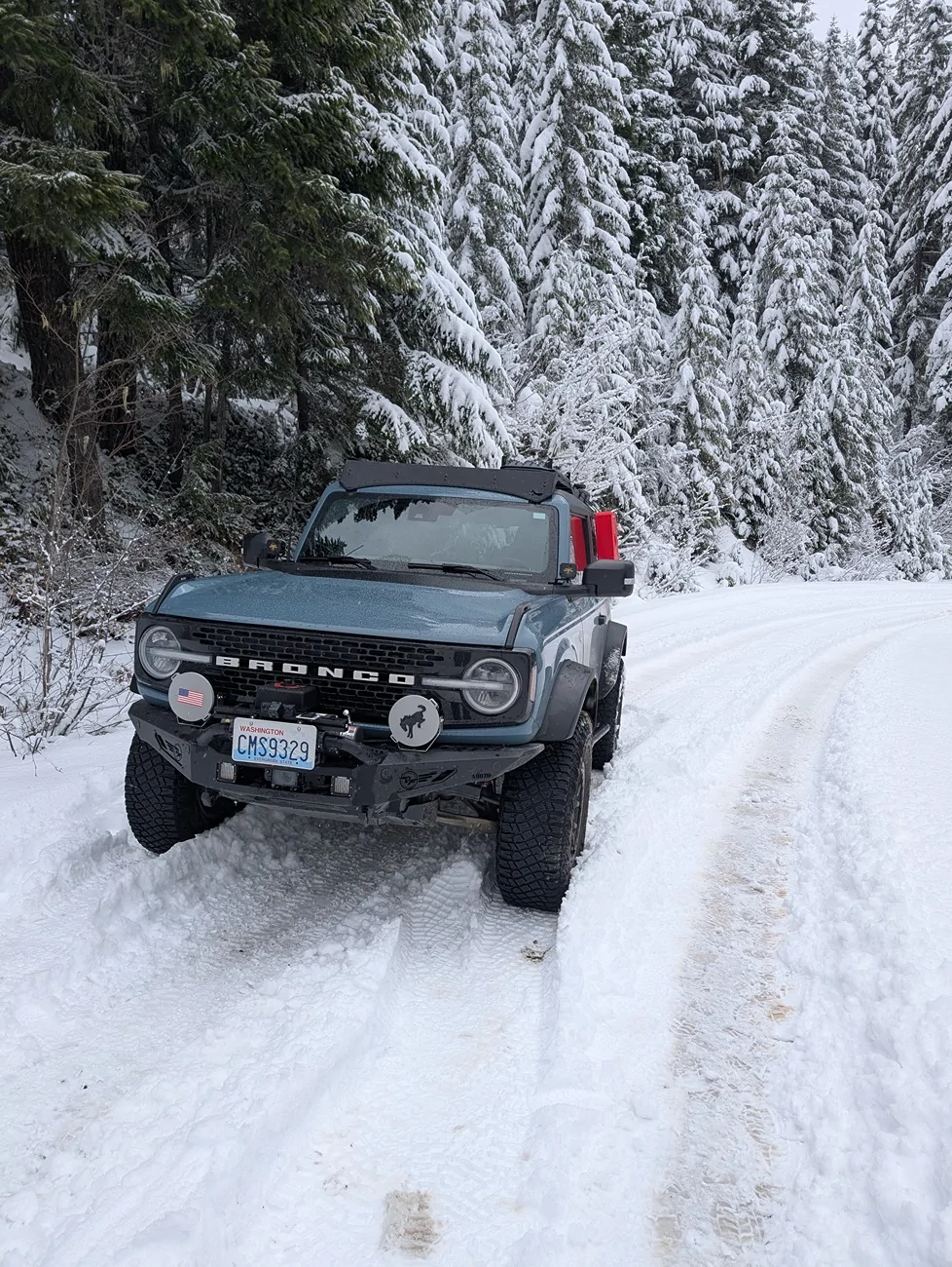 Ford Bronco Stock tires in snow/ice PXL_20250316_182339893.MP