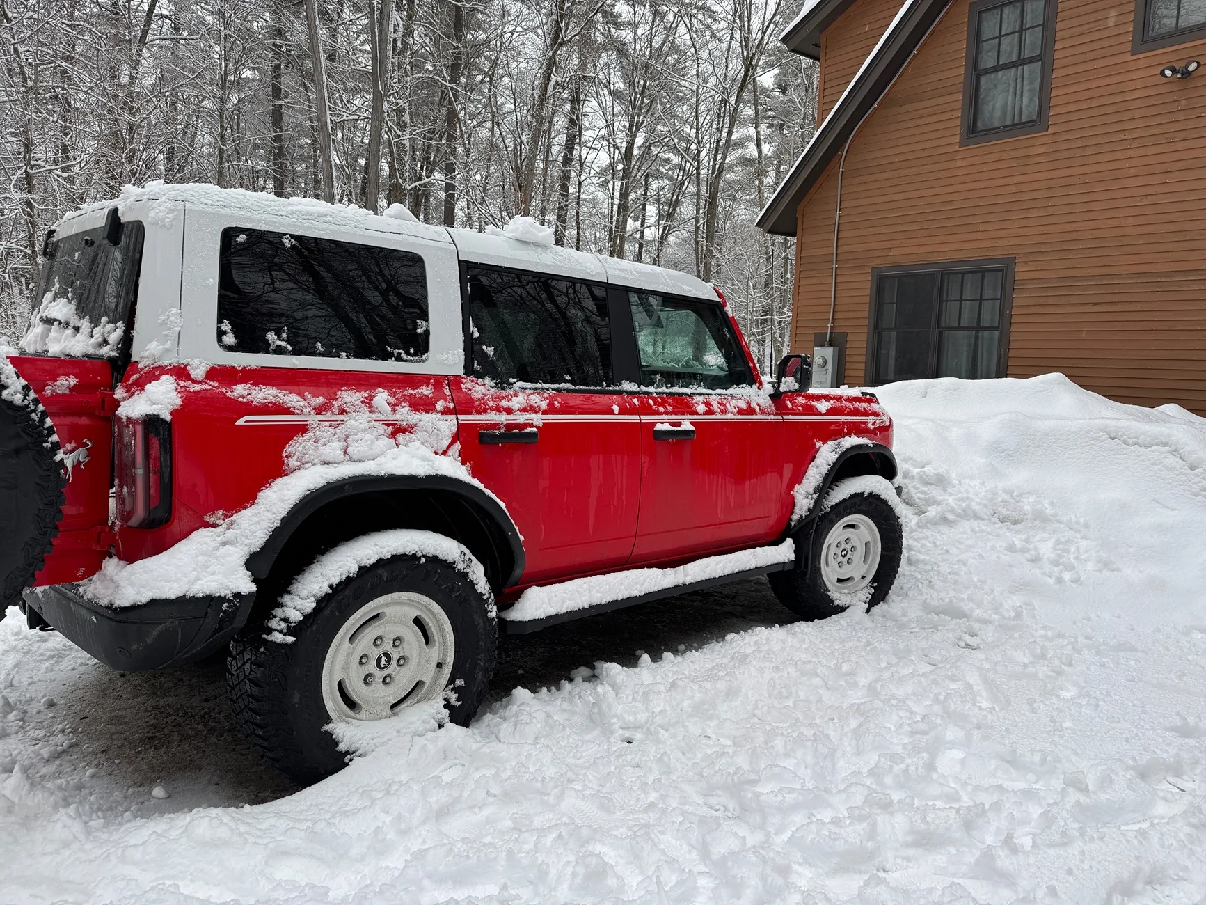 Ford Bronco Stock tires in snow/ice IMG_9991