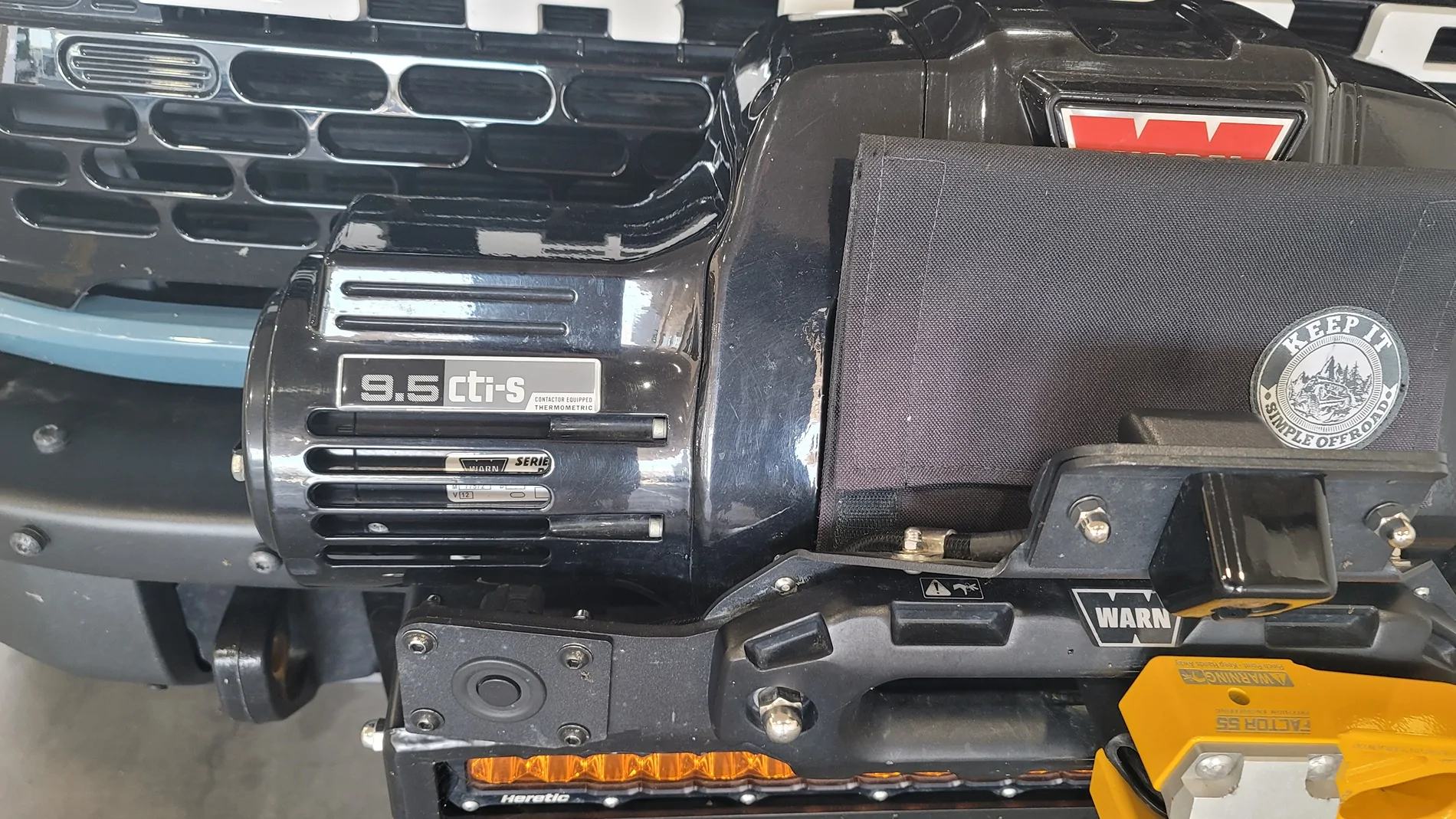 Ford Bronco Winch setup addressing front camera, sensors, and ACC radar. 20251110_112218