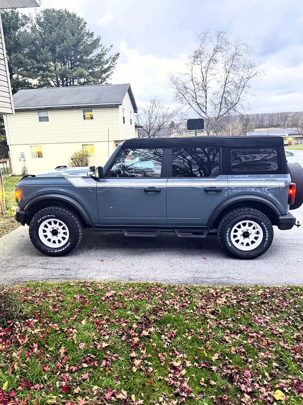 Ford Bronco 2023 Bronco Black Diamond Makeover! Retro stripes, white Method wheels, Grabber ATX tires DFD73D11-9DE9-4310-BD97-6942380D3087
