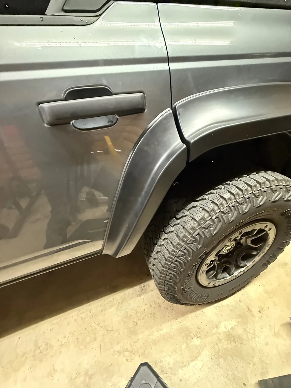 Ford Bronco Rough Country flares IMG_0921