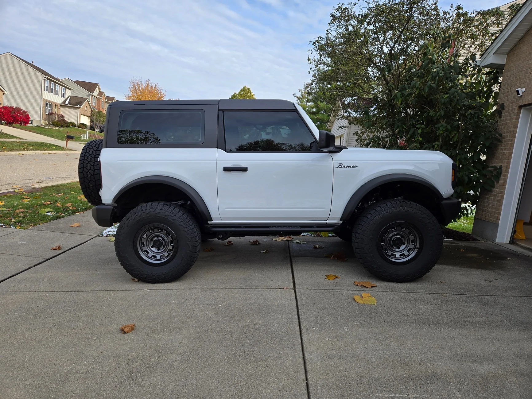 Ford Bronco Show us your installed wheel / tire upgrades here! (Pics) 1000001433