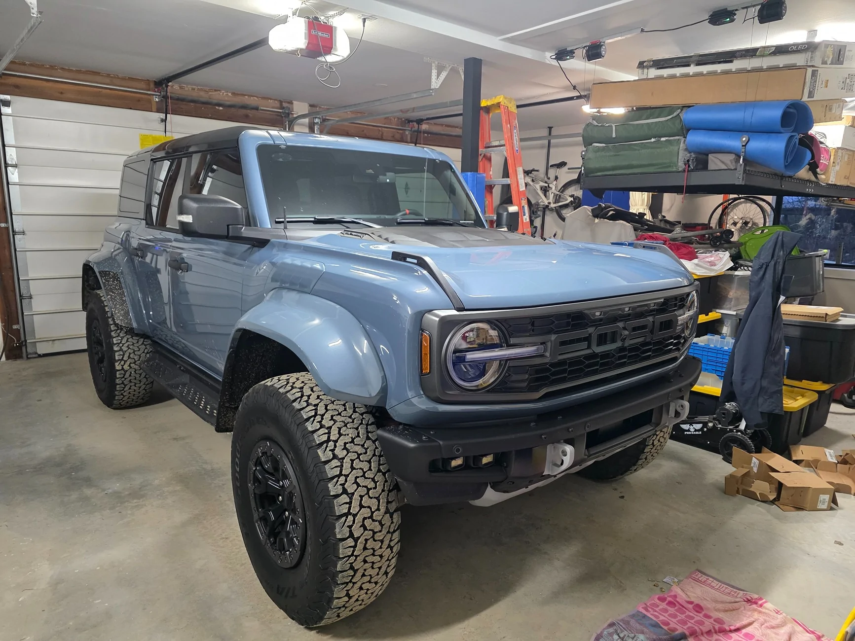 Ford Bronco Blacked out bash plate and bumper sections 20251115_071345