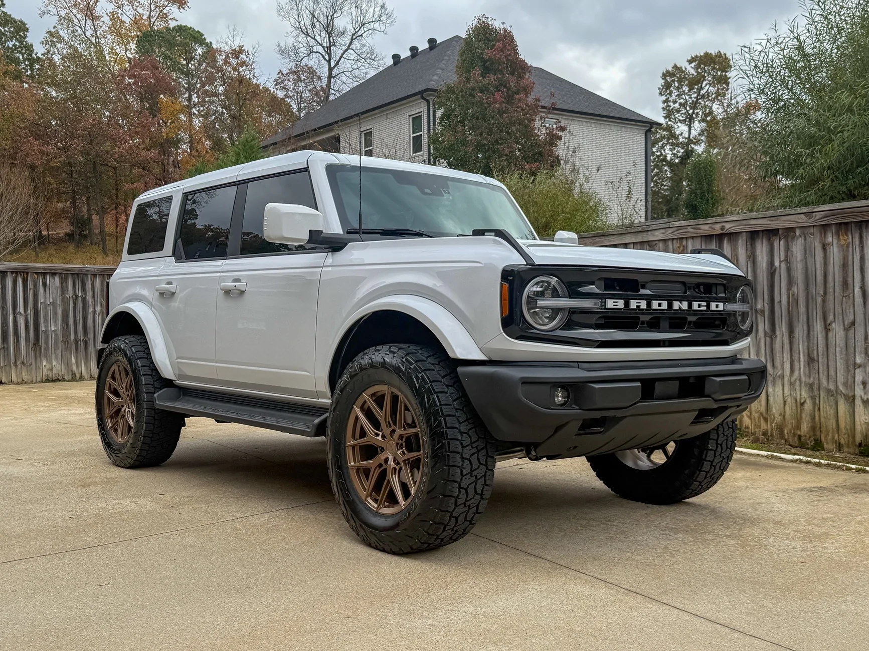 Ford Bronco Show us your installed wheel / tire upgrades here! (Pics) IMG_1790
