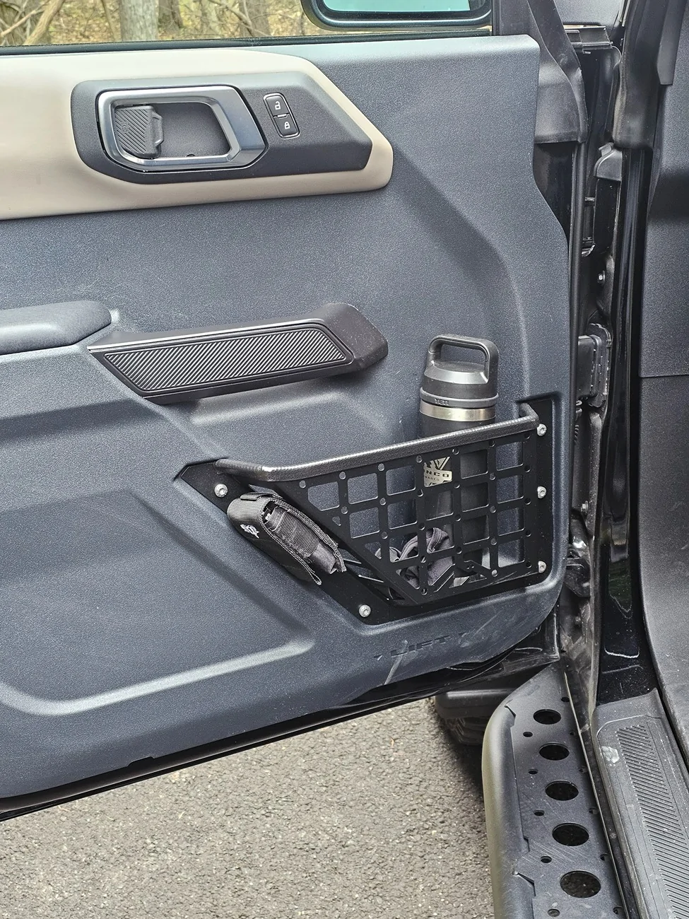 Ford Bronco Mountains to Metal Door Pockets installed 1000006392