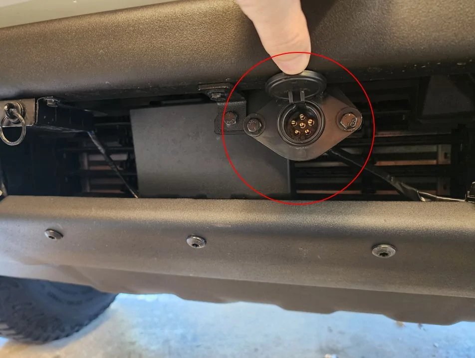 Ford Bronco New member - Pics and questions What is this 2