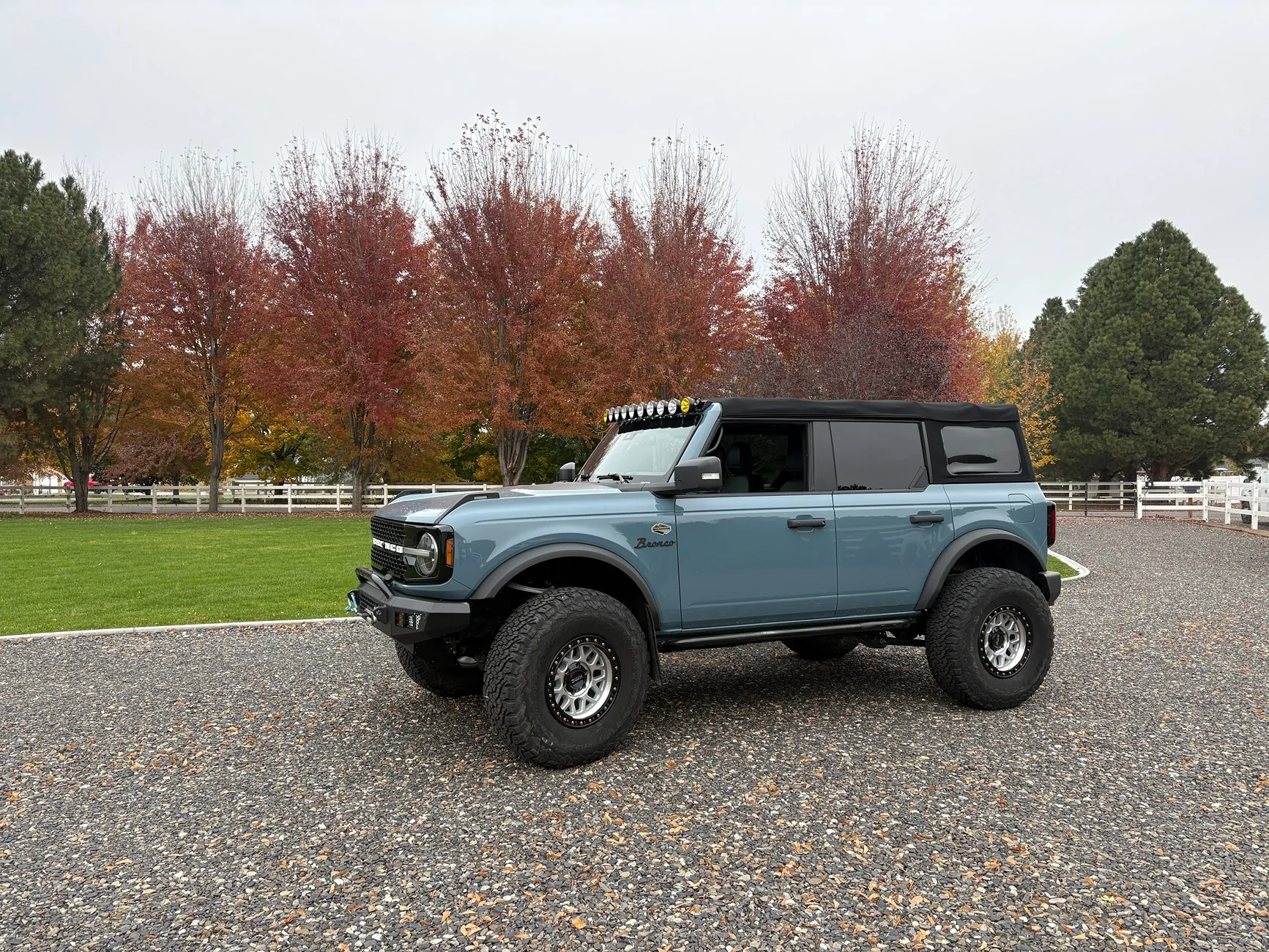 Ford Bronco Show us your installed wheel / tire upgrades here! (Pics) IMG_1261
