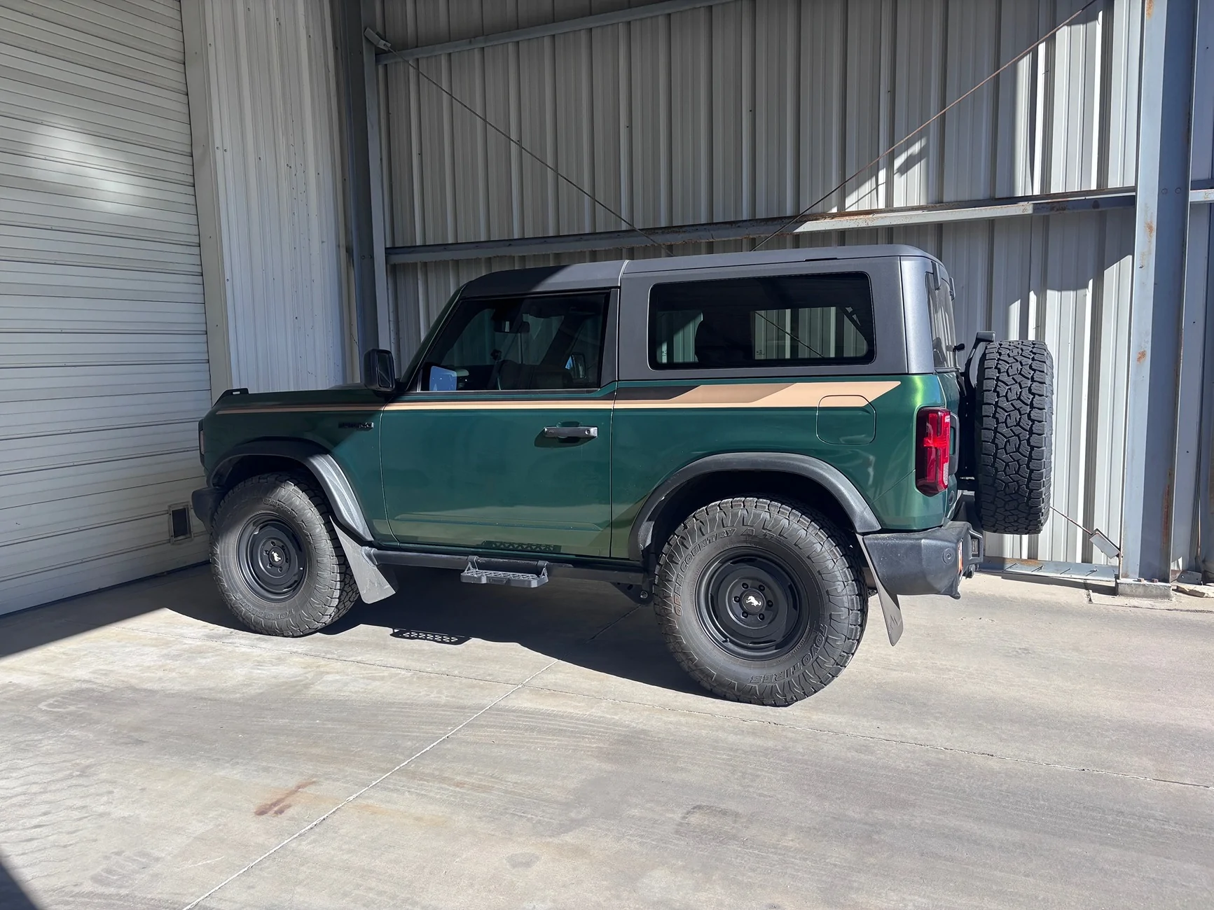 Ford Bronco Bestop painted fender flares installed photos IMG_1463