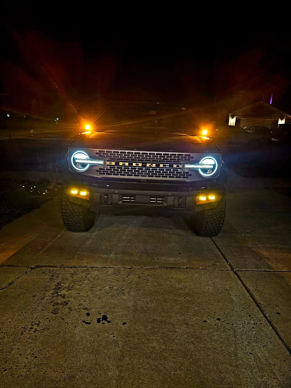 Ford Bronco [WARNING/FINDING] Bronco Raptor Headlight Takeoffs Installed on Wildtrak (Plug-and-Play) 20251118_181309