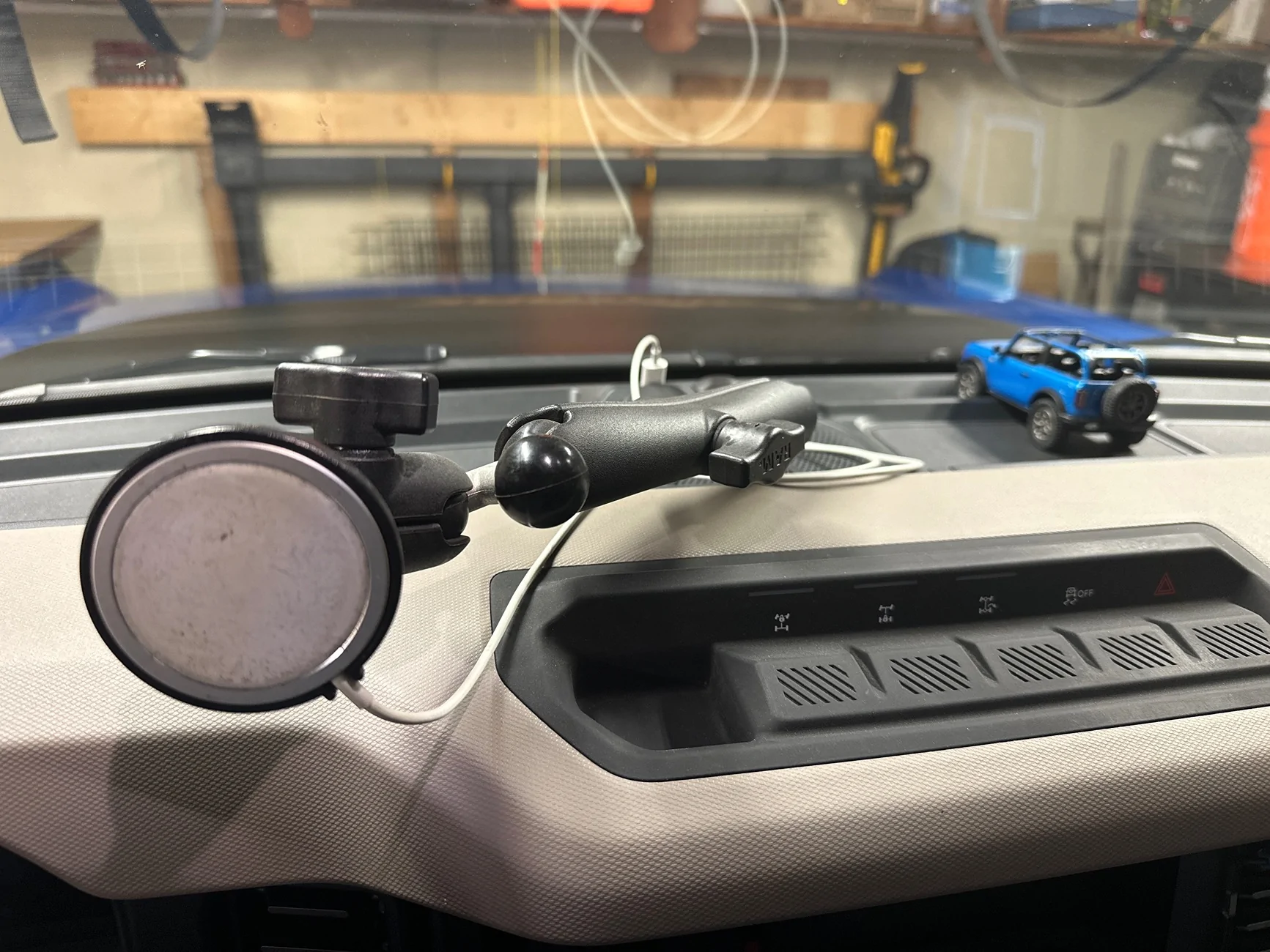 Ford Bronco Phone MOunt imag