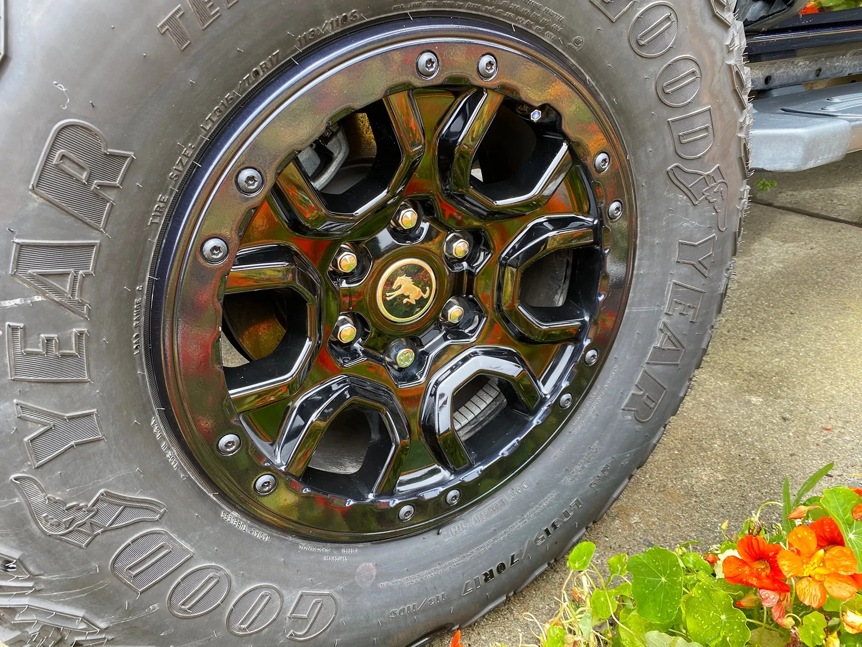Ford Bronco Stripped and Polished Stock Wheels 70811567863__DF5E8074-0BBB-4BF3-A4FC-83E18818A746