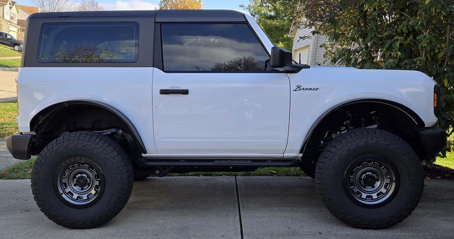 Ford Bronco What did you do TO / WITH your Bronco today? 👨🏻‍🔧🧰🚿🛠 1000001437