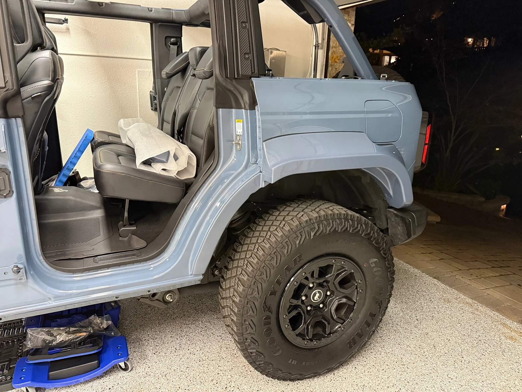 Ford Bronco Rough Country flares IMG_4504