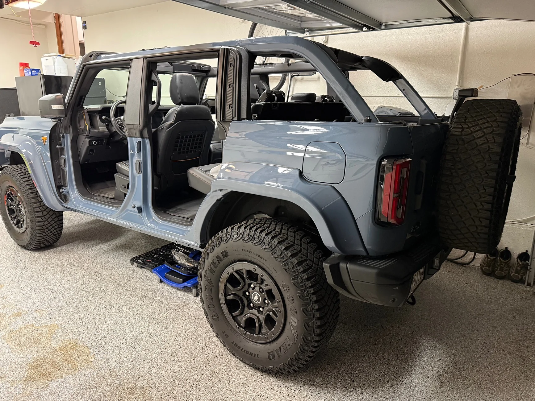Ford Bronco Rough Country flares IMG_4503