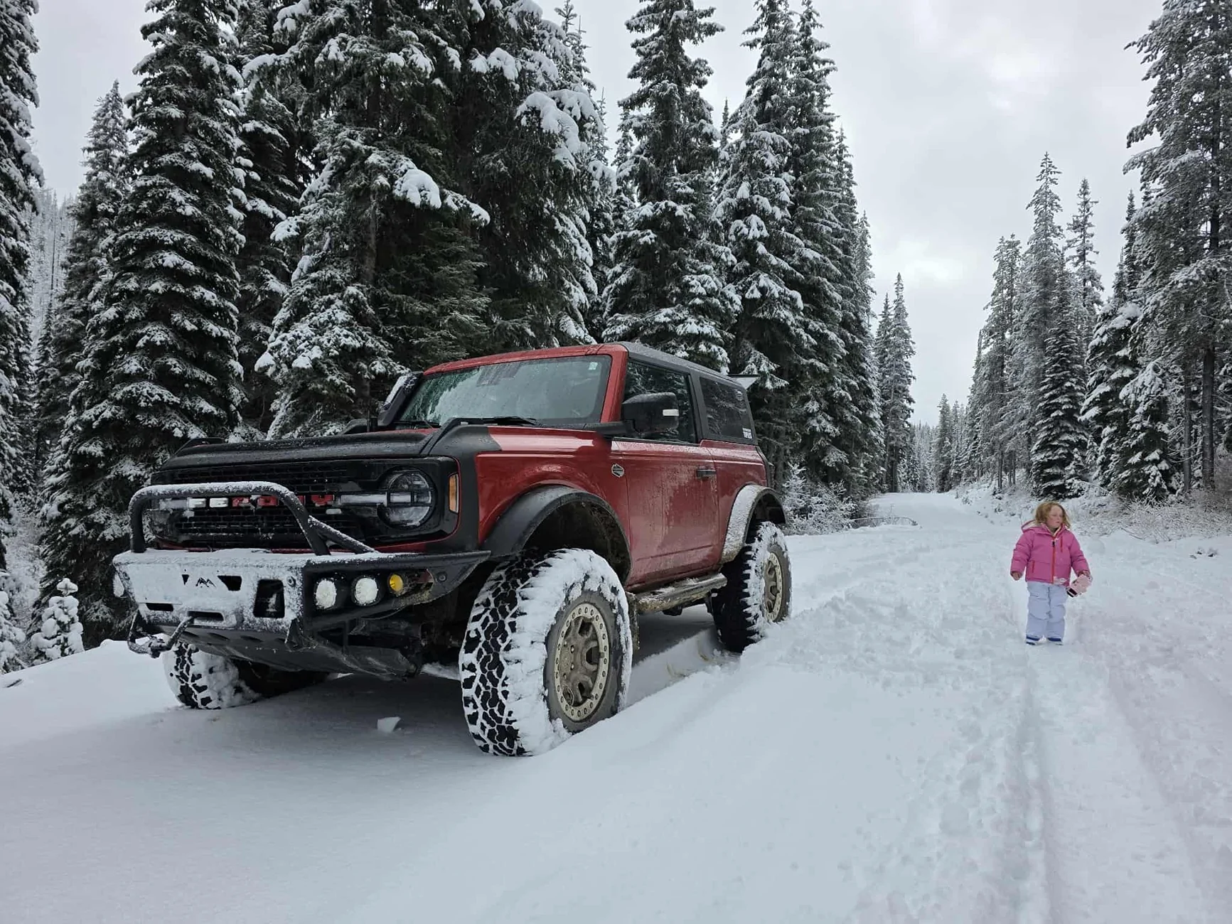 Ford Bronco Testing drone out with Bronco in first big snow att.LBKpnBKfX9rTMZWYTLMtyrob--EPUF09ZgJSMuOieUs