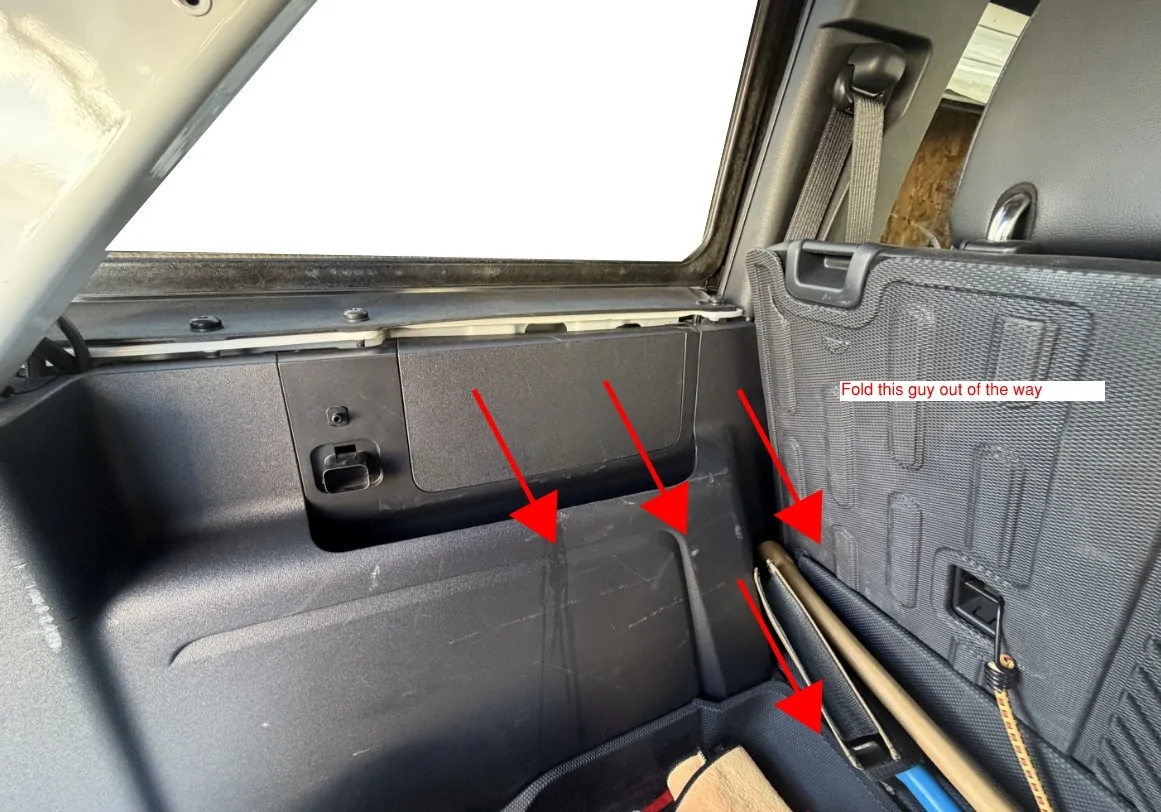 Ford Bronco How To - ARB Brushless Twin Compressor Install hose rear