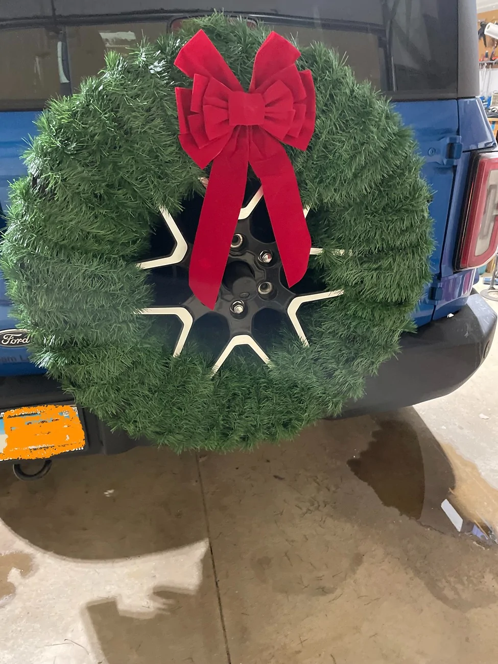Ford Bronco What did you do TO / WITH your Bronco today? 👨🏻‍🔧🧰🚿🛠 BroncWreath