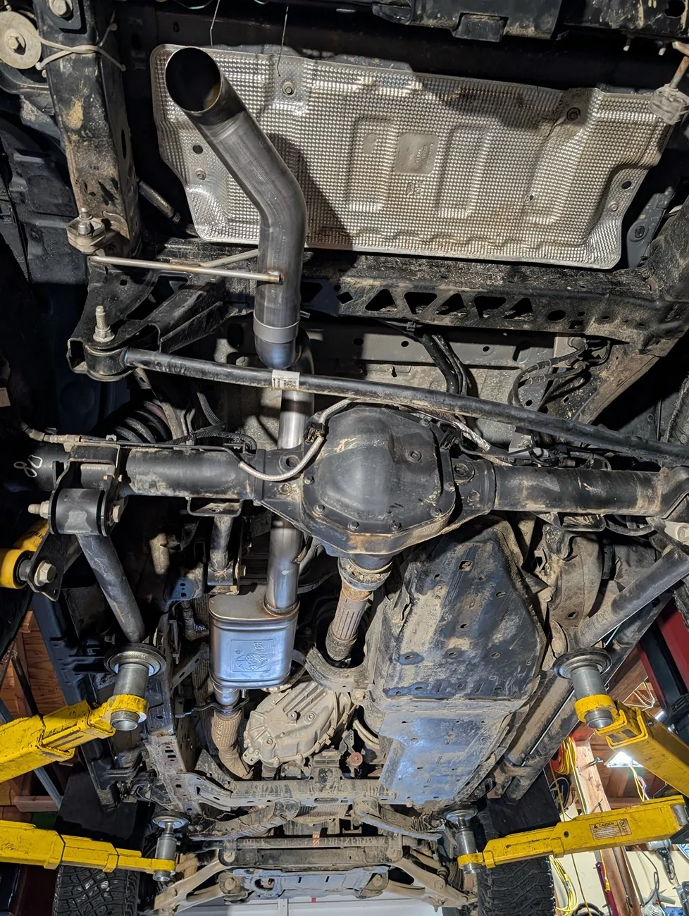 Ford Bronco What did you do TO / WITH your Bronco today? 👨🏻‍🔧🧰🚿🛠 PXL_20251205_224437845