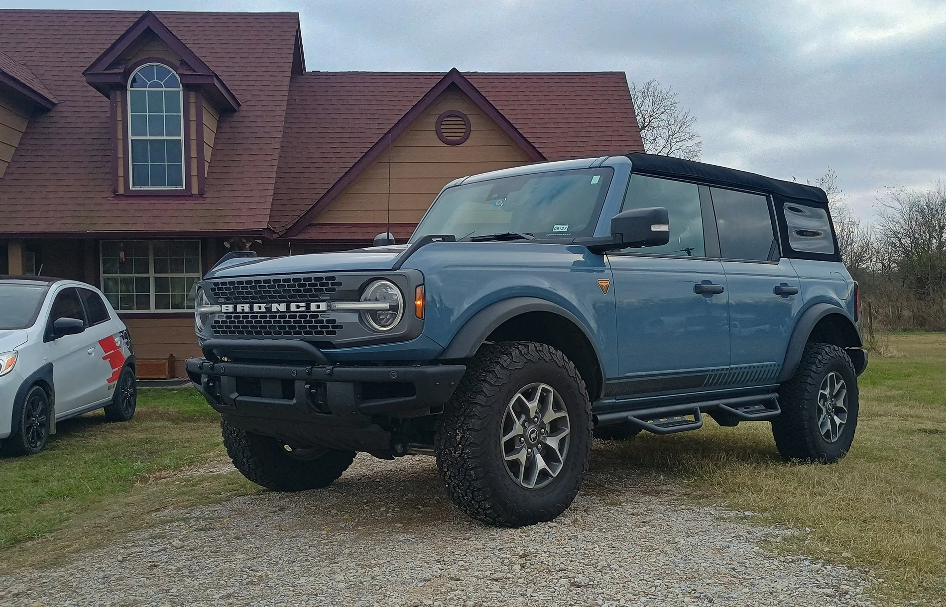 Ford Bronco AZURE GRAY METALLIC Bronco Club IMG_20251207_160119441_HDR~2