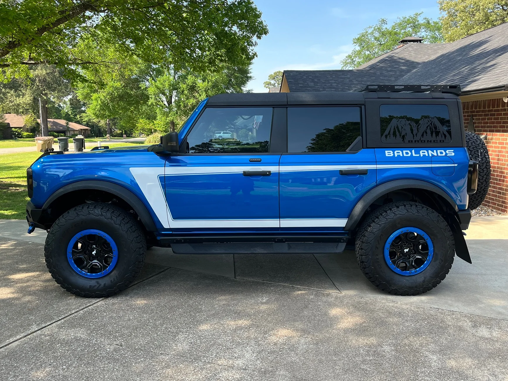Ford Bronco Lower Running Boards/Steps IMG_7929