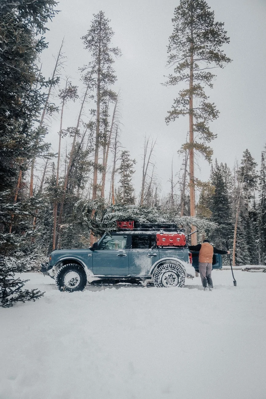 Ford Bronco Merry Christmas from TrailRax🎄 Snow Wheeling Fun this Weekend AK_06977