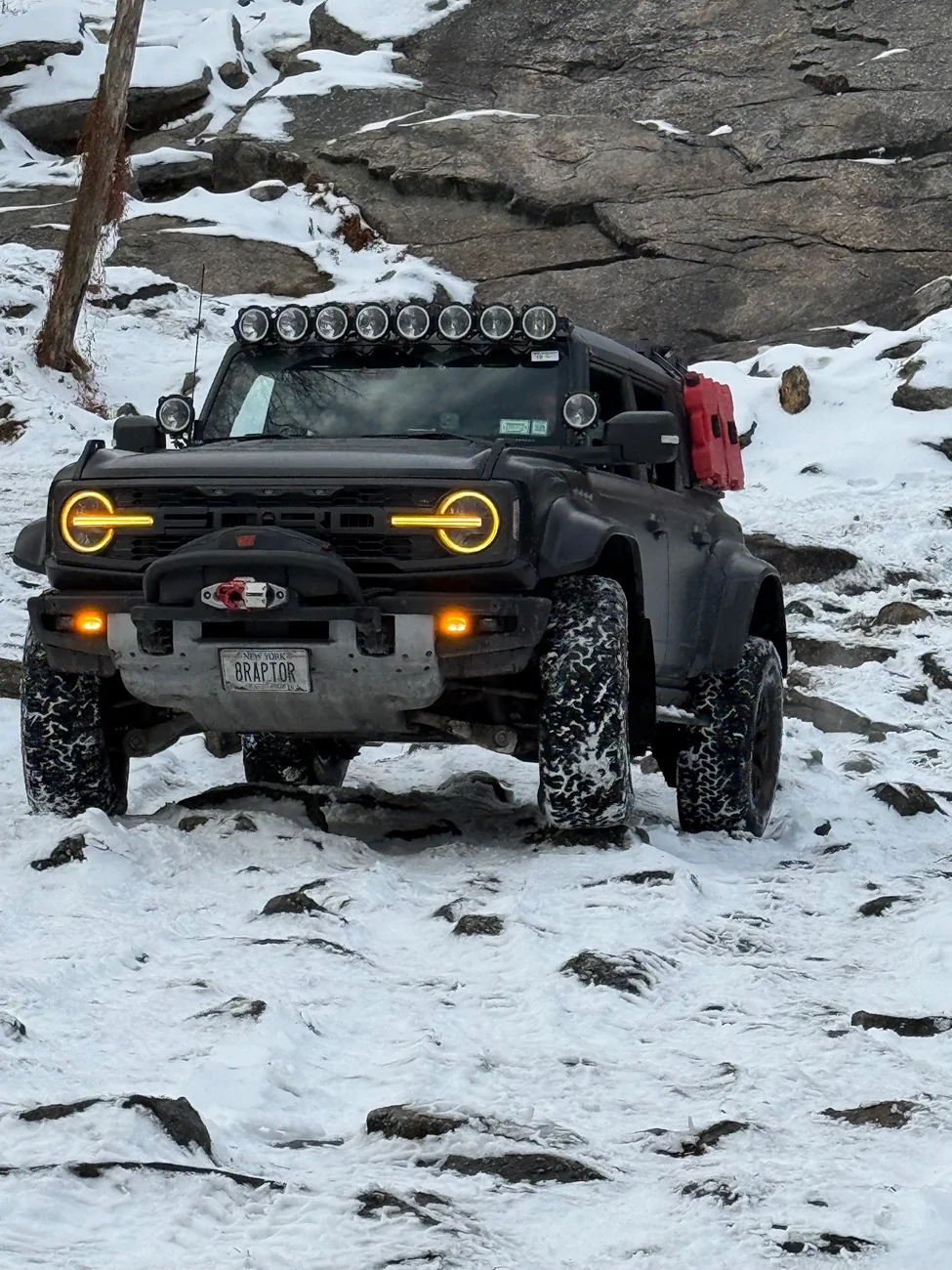 Ford Bronco Merry Christmas from TrailRax🎄 Snow Wheeling Fun this Weekend IMG_1646