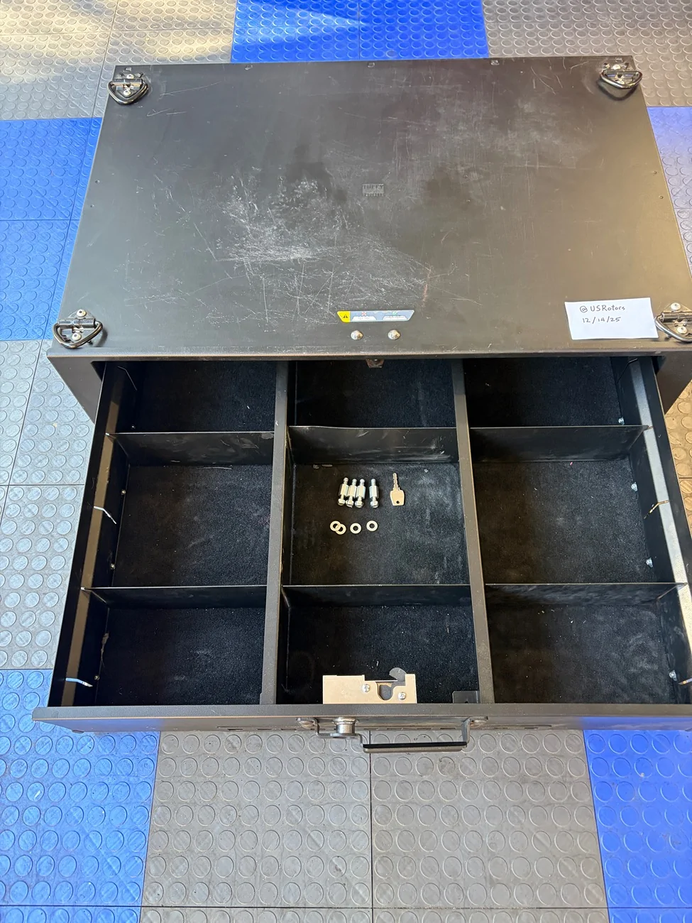 Ford Bronco 4-door Cargo Area Security Drawer $400 IMG_0036
